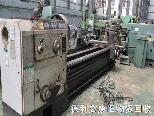 山東舊機床設(shè)備回收，山東加工中心回收