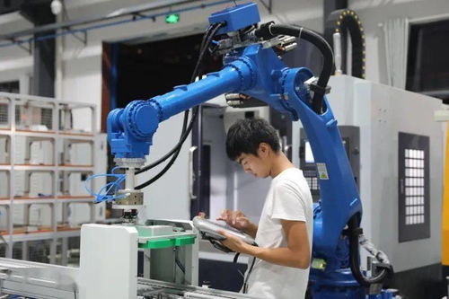 職教參考 職教圍著產(chǎn)業(yè)轉 湖南職業(yè)教育的 涅槃重生